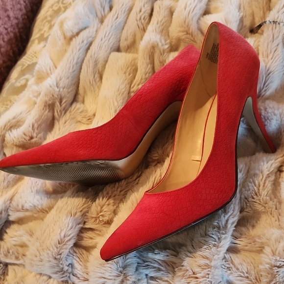 Elegant Nine West Orange Women's Heels, Size 10, 4" Heel - Picture 2 of 3